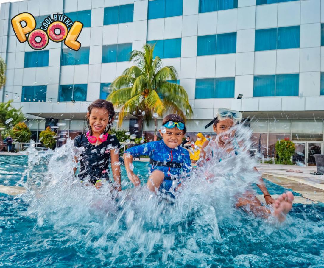 Novotel Balikpapan Ngoại thất bức ảnh