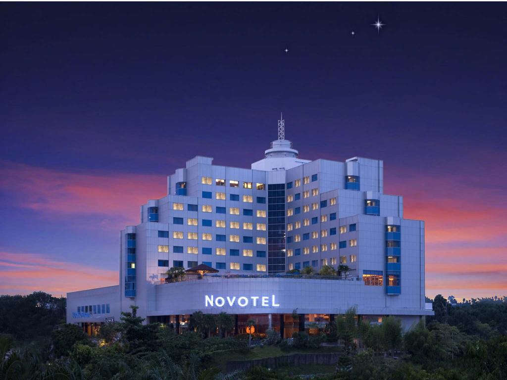 Novotel Balikpapan Ngoại thất bức ảnh